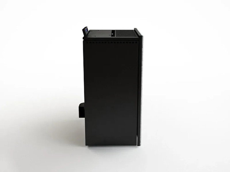 Freepoint Vega salamandra a pellets em pedra natural 10,5 kW com controlo automático