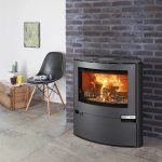 Aduro 15 salamandra a lenha em aço preta 6,5 kW com controlo automático