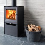 Aduro 14 salamandra a lenha em aço preta 6,5 kW com controlo automático