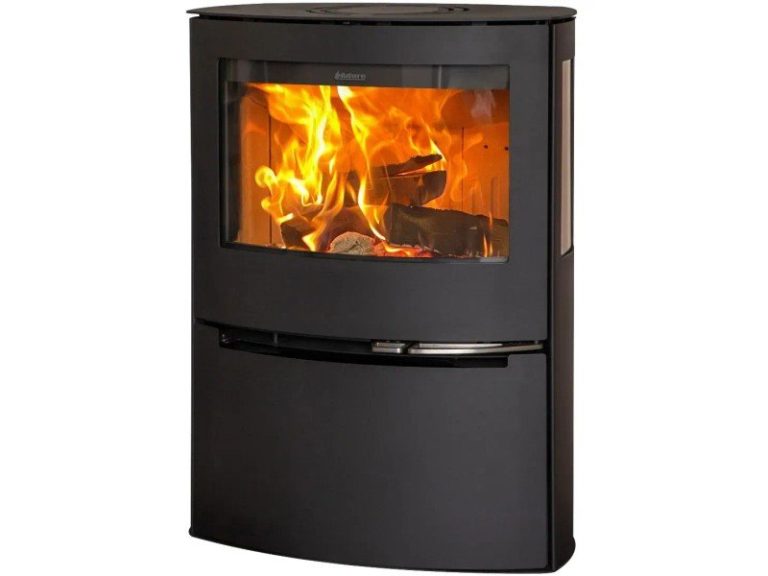 Aduro 21 salamandra a lenha em aço preta 6,5 kW com controlo automático