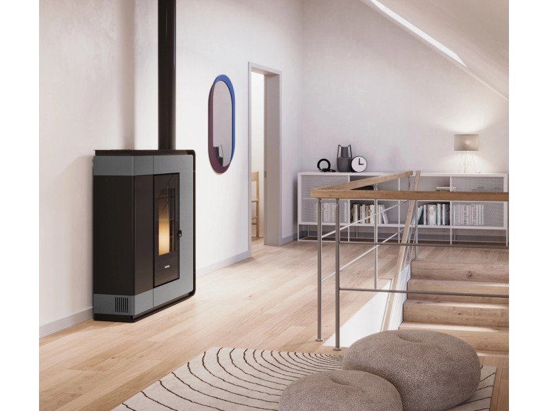 Freepoint Arco salamandra a pellets em aço cinzento-titânio 7 kW com controlo automático